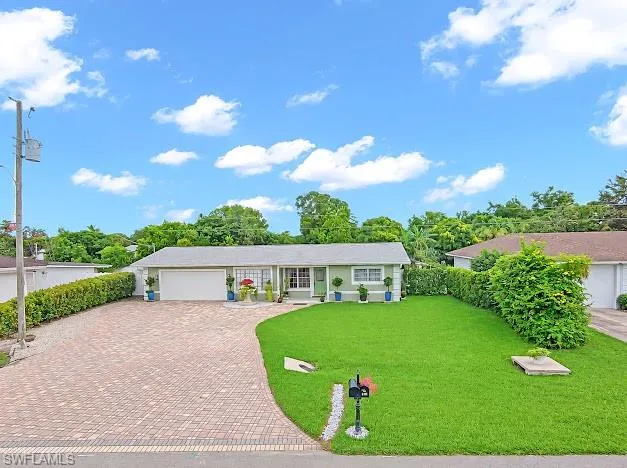 4151 19th Ct Sw, Naples, Florida 34116