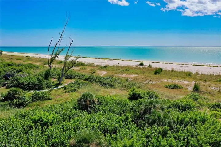 4717 Rue Belle Mer, Sanibel, Florida 33957