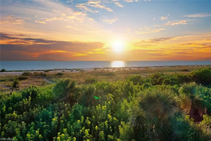 4717 Rue Belle Mer, Sanibel, Florida 33957