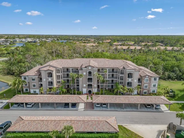 Treviso Bay BLDG 17 with golf membership