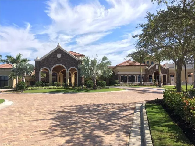 TPC Treviso Bay golf Clubhouse enterance