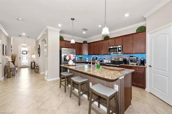 16095 Palmetto Prairie Dr, Alva, Florida 33920