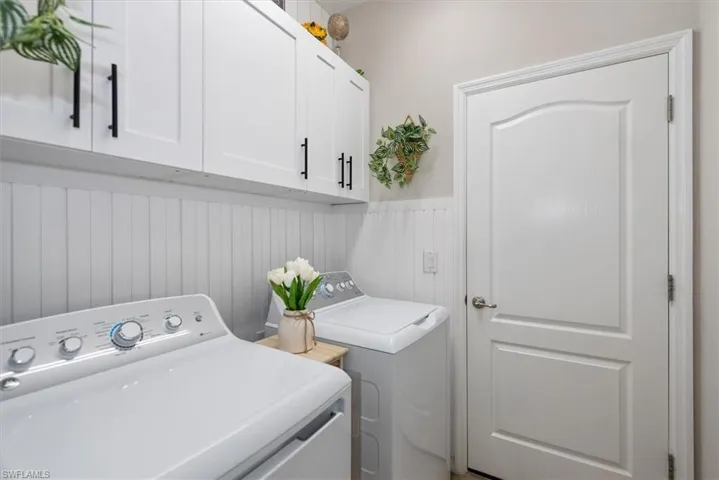 16095 Palmetto Prairie Dr, Alva, Florida 33920