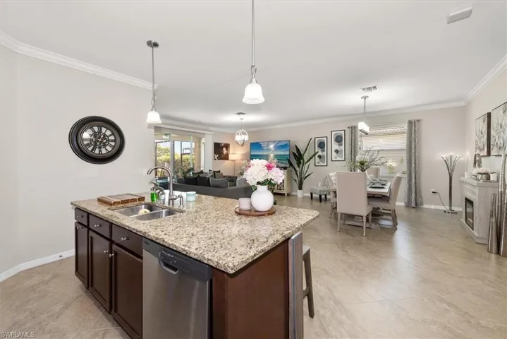 16095 Palmetto Prairie Dr, Alva, Florida 33920