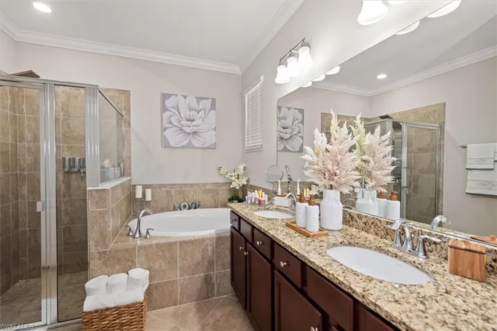 16095 Palmetto Prairie Dr, Alva, Florida 33920