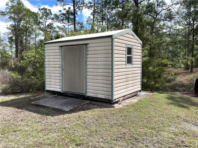 shed