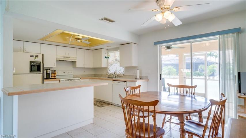 2700 SW 32nd ST, CAPE CORAL FL 33914