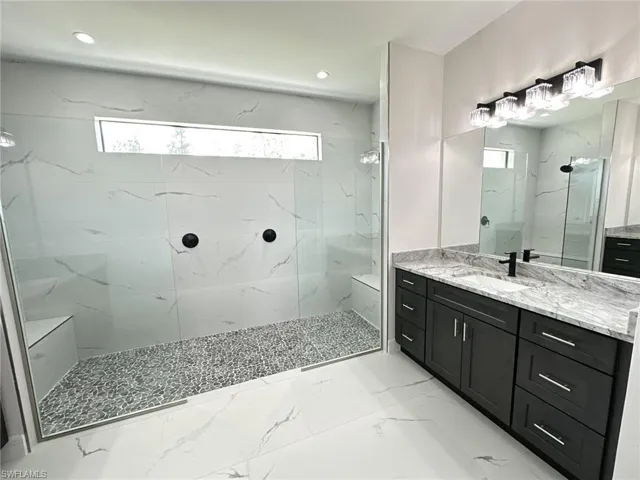 3915 Kismet Pkwy W, Cape Coral, Florida 33993