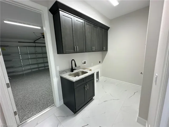3915 Kismet Pkwy W, Cape Coral, Florida 33993