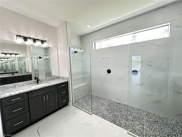 3915 Kismet Pkwy W, Cape Coral, Florida 33993