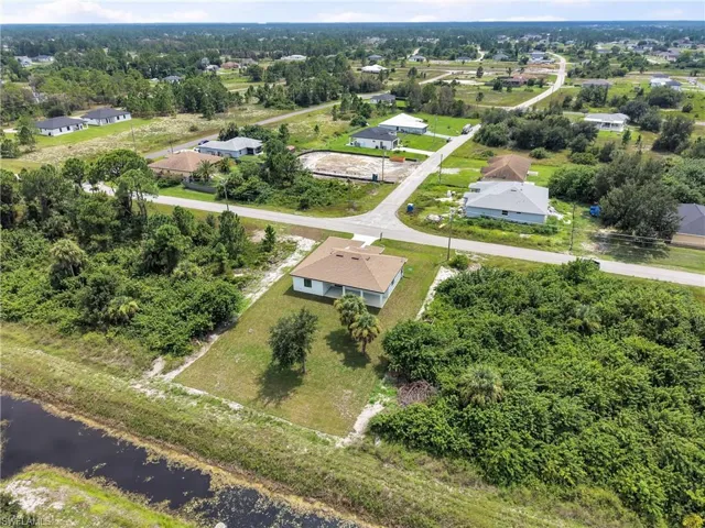 831 Bently St E, Lehigh Acres, Florida 33974