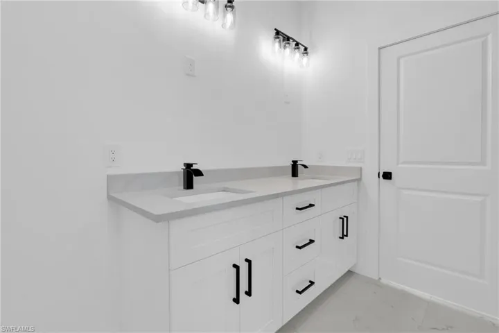 831 Bently St E, Lehigh Acres, Florida 33974