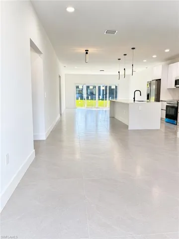 2903 43rd St W, Lehigh Acres, Florida 33971