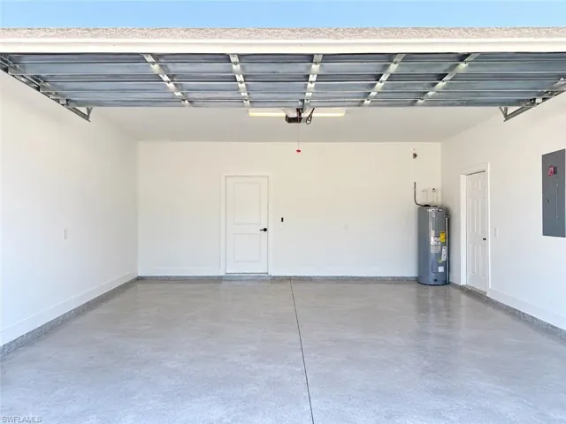 2903 43rd St W, Lehigh Acres, Florida 33971