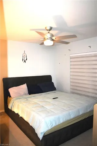Bedroom with ceiling fan