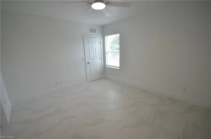 2197 Davis Ct, Fort Myers, Florida 33916