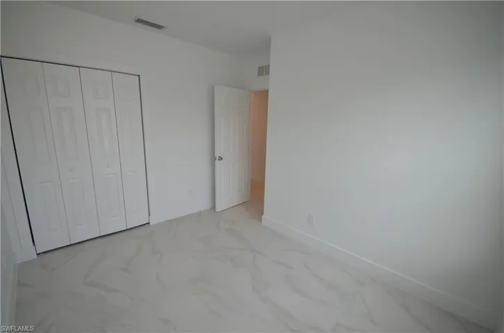 2197 Davis Ct, Fort Myers, Florida 33916