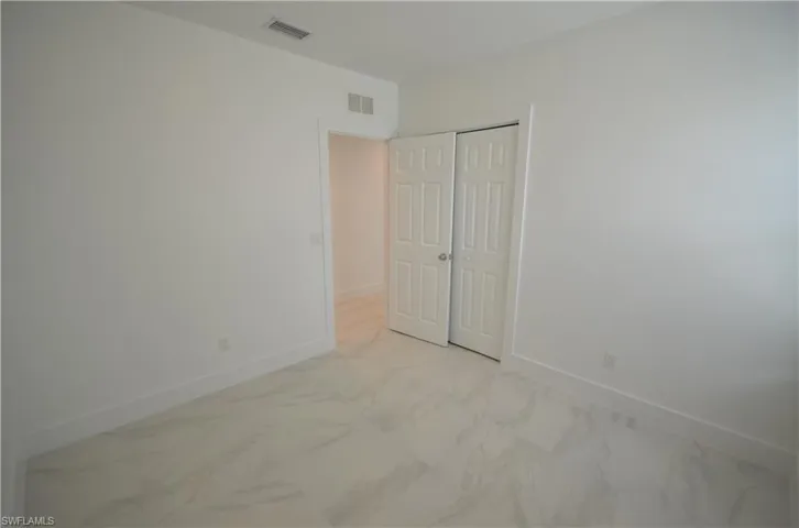 2197 Davis Ct, Fort Myers, Florida 33916