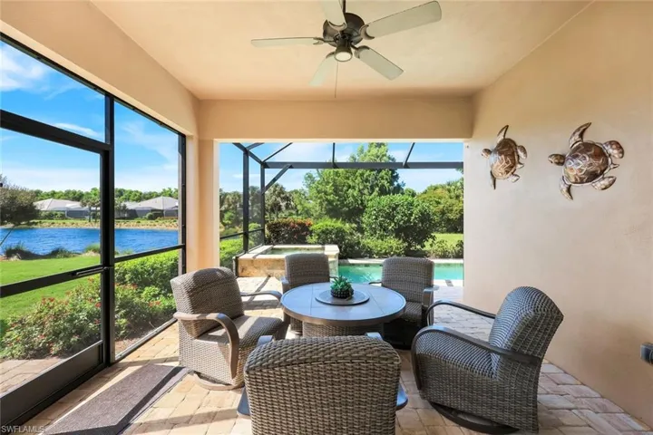 5665 Highbourne Dr, Naples, Florida 34113