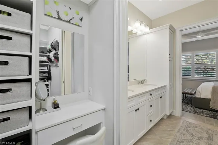 5665 Highbourne Dr, Naples, Florida 34113