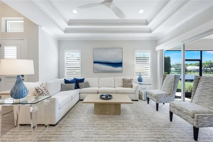 5665 Highbourne Dr, Naples, Florida 34113