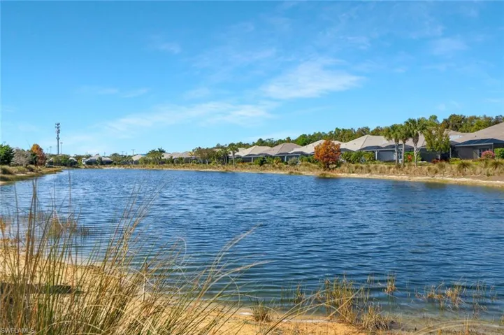 5665 Highbourne Dr, Naples, Florida 34113