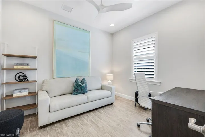 5665 Highbourne Dr, Naples, Florida 34113