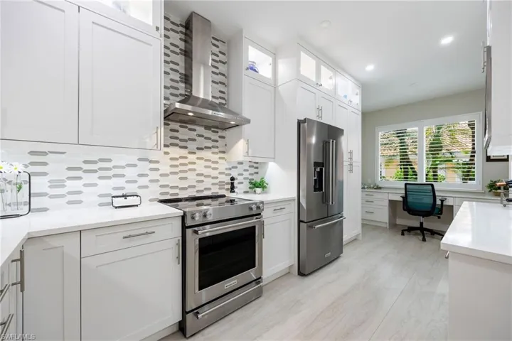 2400 Bayou Ln 7509, Naples, Florida 34112