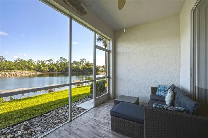 7625 Arbor Lakes Ct 315, Naples, Florida 34112