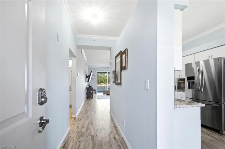 7625 Arbor Lakes Ct 315, Naples, Florida 34112