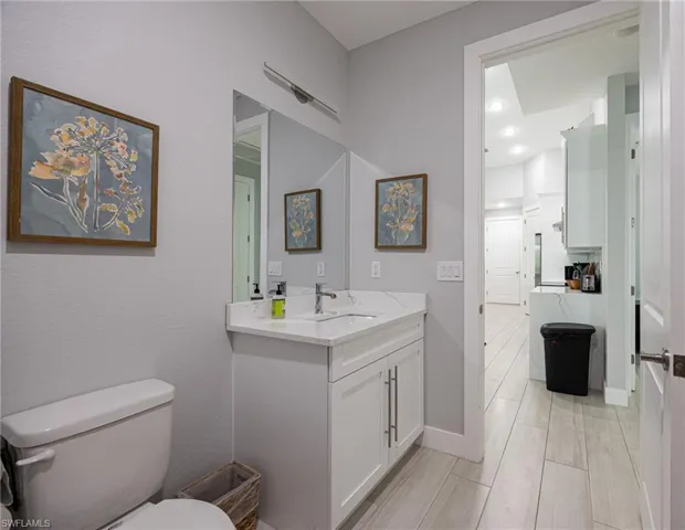 1001 SW 37th ST, CAPE CORAL FL 33914