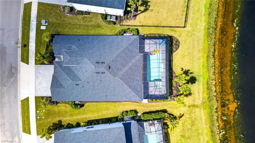 Aerial overview of the lot
