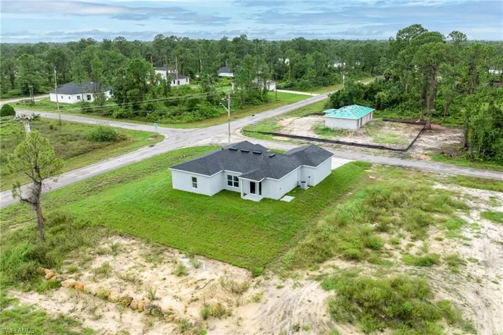 Aerial view of property and surrounding area