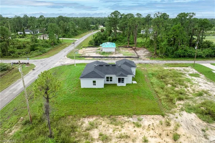Aerial view of property and surrounding area