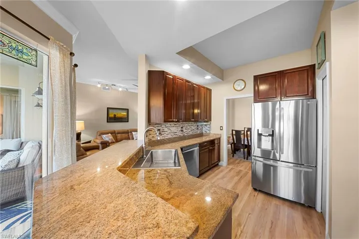 13861  Avon Park  CIR, Fort Myers, FL 33912
