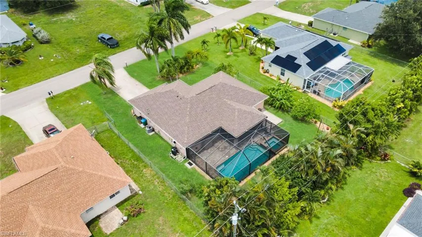 813 Sw 11th Pl, Cape Coral, Florida 33991