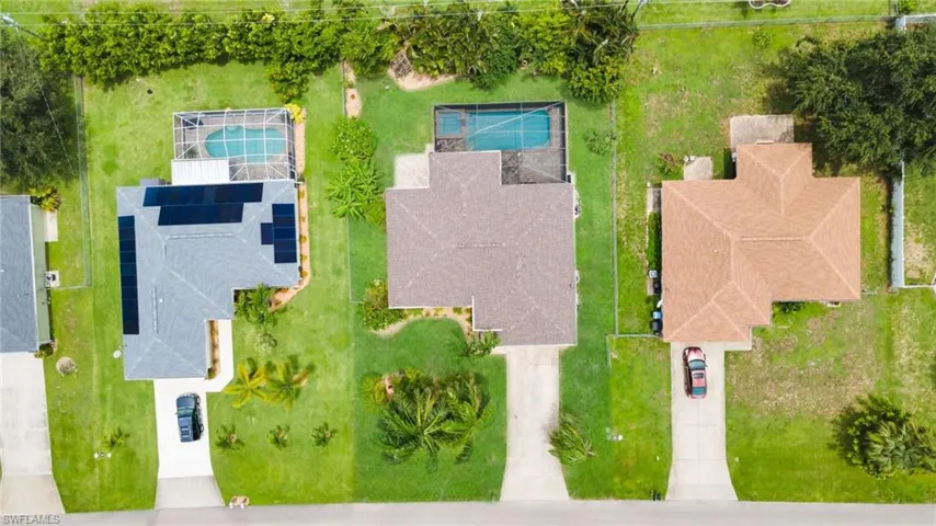 813 Sw 11th Pl, Cape Coral, Florida 33991
