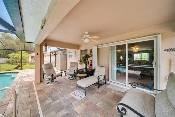 813 Sw 11th Pl, Cape Coral, Florida 33991