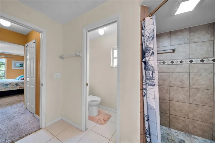 813 Sw 11th Pl, Cape Coral, Florida 33991