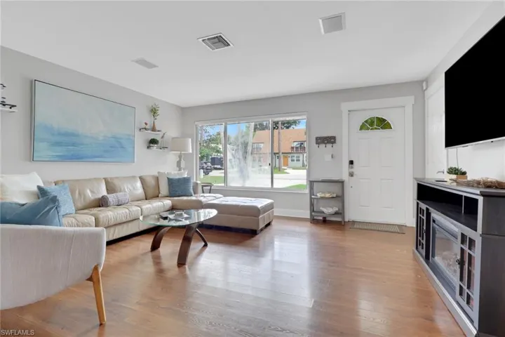 10271 Carolina St, Bonita Springs, Florida 34135