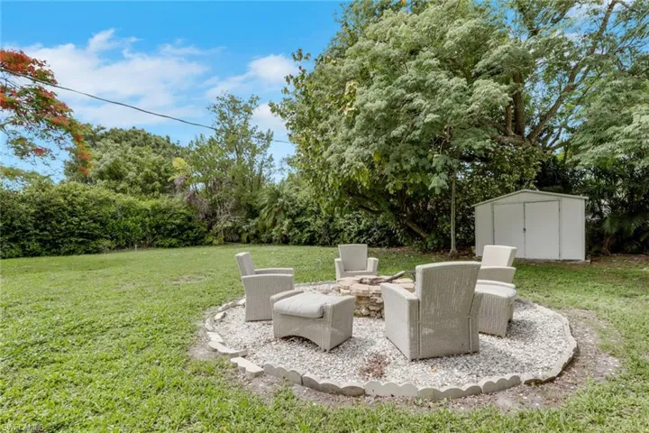 10271 Carolina St, Bonita Springs, Florida 34135