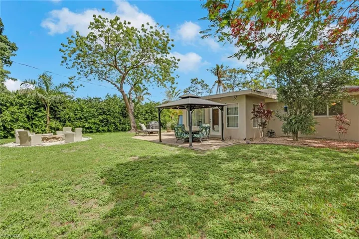 10271 Carolina St, Bonita Springs, Florida 34135