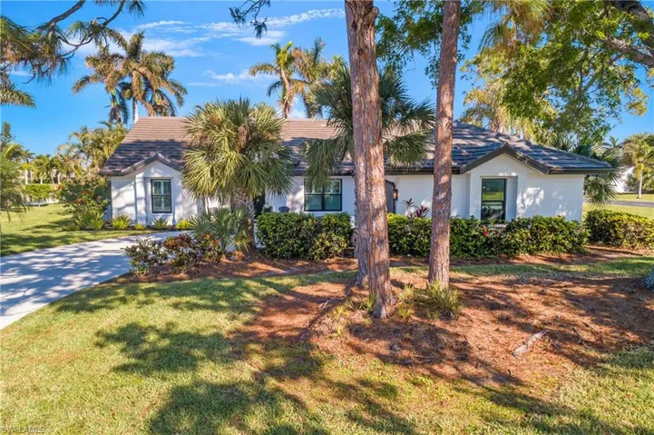 28875  Winthrop  CIR, Bonita Springs, FL 34134