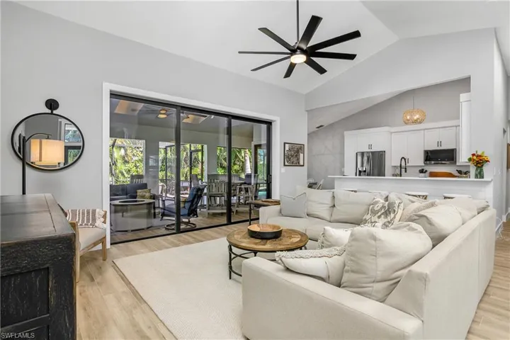 28875  Winthrop  CIR, Bonita Springs, FL 34134