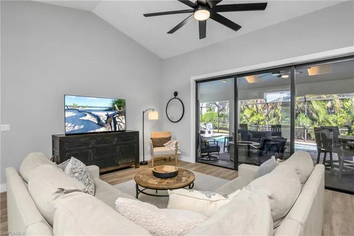 28875  Winthrop  CIR, Bonita Springs, FL 34134