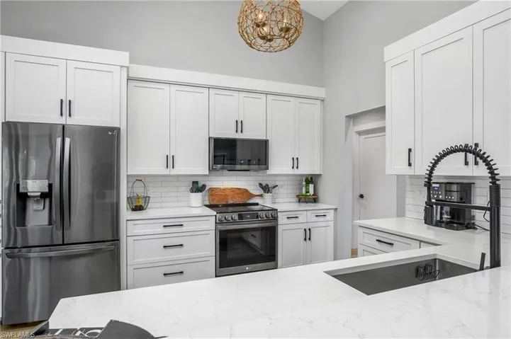 28875  Winthrop  CIR, Bonita Springs, FL 34134