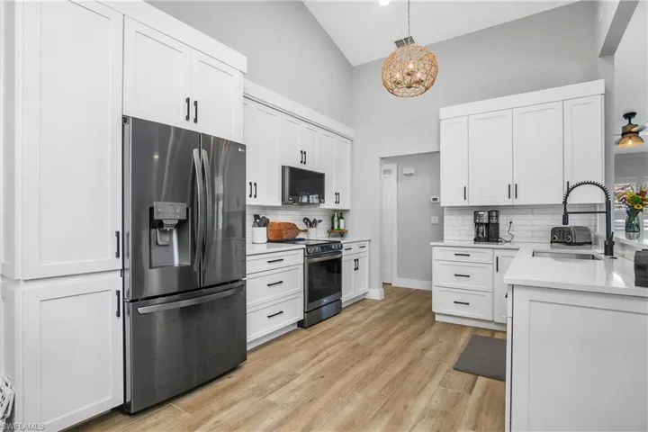 28875  Winthrop  CIR, Bonita Springs, FL 34134