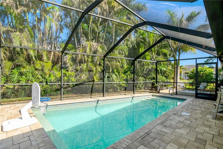 28875  Winthrop  CIR, Bonita Springs, FL 34134
