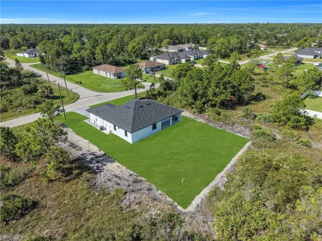 2810 42nd St W, Lehigh Acres, Florida 33971