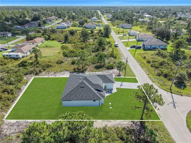 2810 42nd St W, Lehigh Acres, Florida 33971